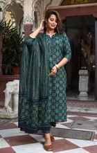 Cotton Printed Straight Kurta Suit Set (XL)