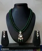 Beautiful Alloy And Glass Beads Necklace Set for Women & Girls, Green