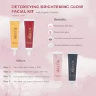 Skin Co. Detoxifying Brightning Glow Facial Kit 