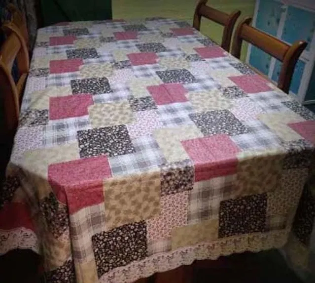 PVC Printed 4 Seaters Table Cover (Multicolor, 40x60 inches)
