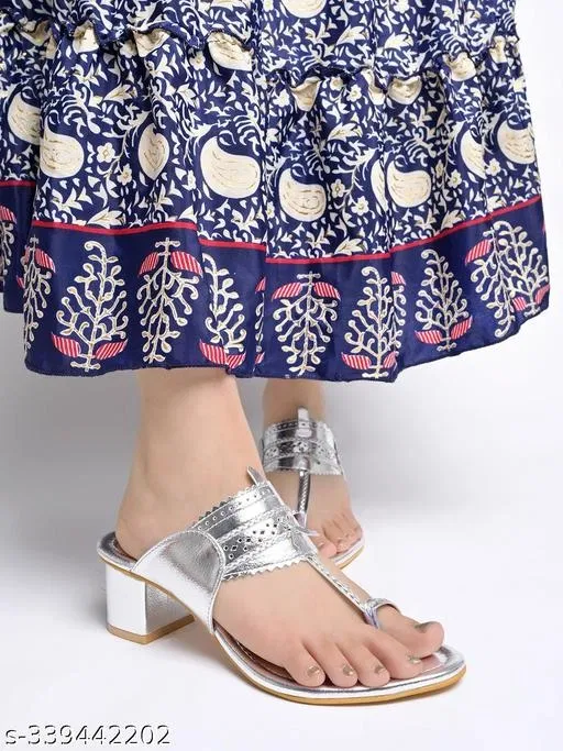 Shoetopia Silver Sandals (Size IND-5)