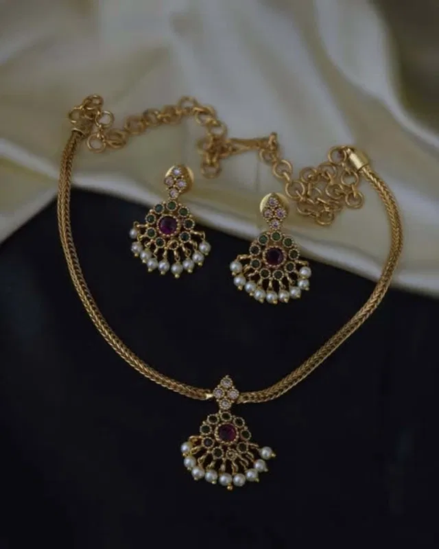 Zircon Gold-plated Copper Jewellery Set for Women (Red, Free Size)