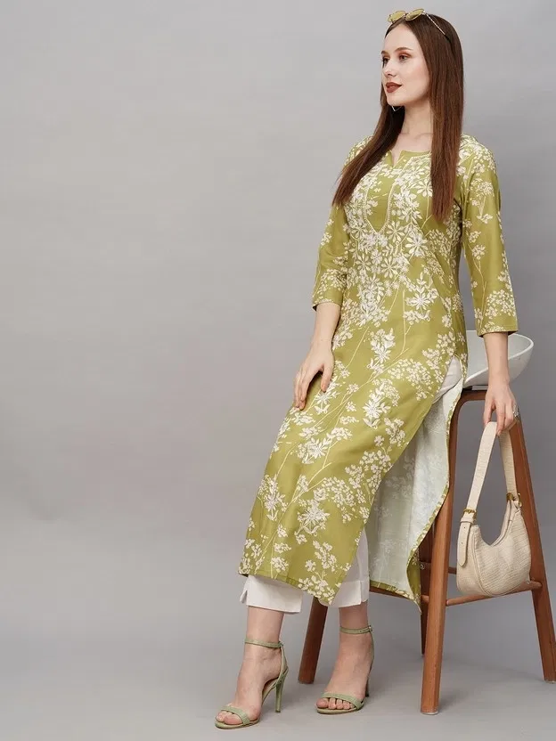 Women Embroidered Cotton Blend Straight Kurta (Green) (XL)