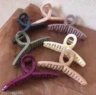 Plastic Hair Clutcher for Women & Girls 