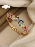 Bracelet for Girls and Woman, Gold, Free Size