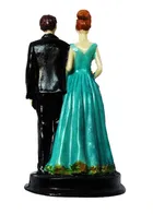 Polyresin Loving Couple Showpiece 