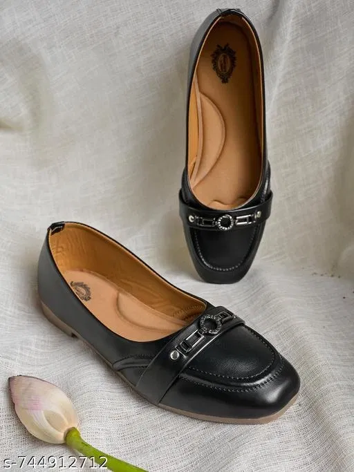 Shoetopia Black Ballerinas (Size 7.0)