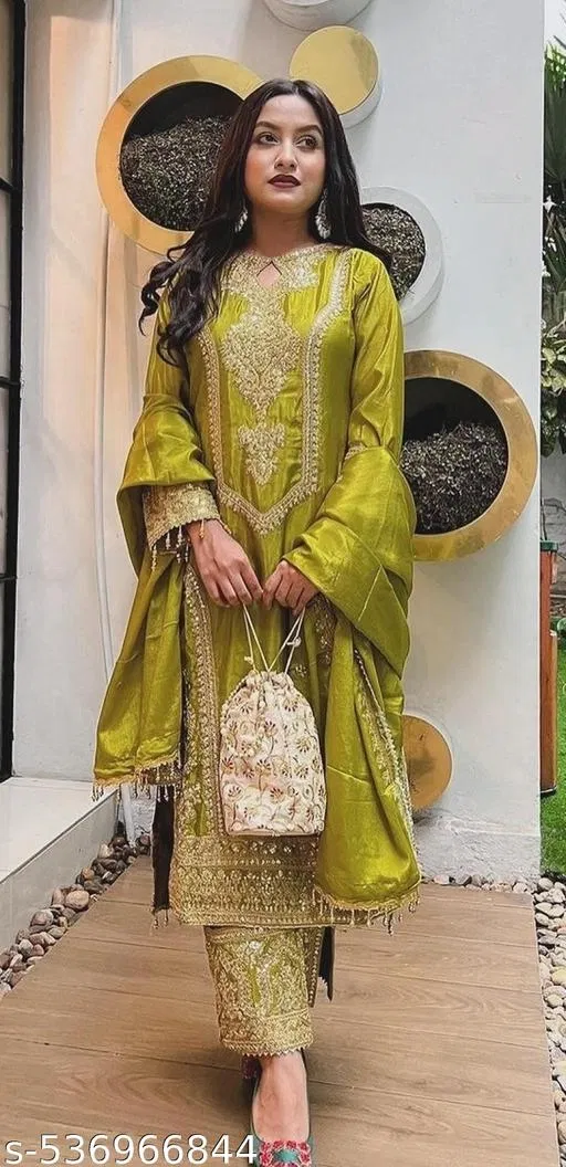 Kurta Set for Women (Parrot, XXL)