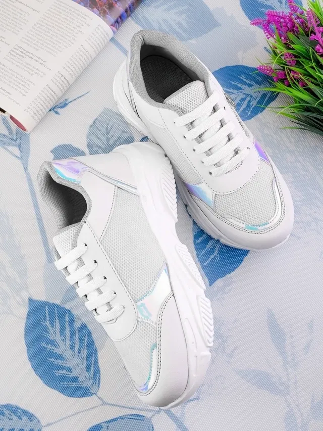Sports Shoes for Women (White, 4)