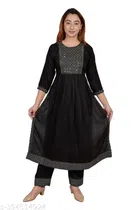 Rayon Embellished Kurti with Pant for Women (Black, S)