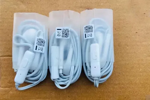 Wired in-Ear Earphone (White, Pack of 3)