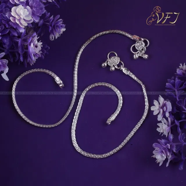 Brass Silver Plated Anklet for Women (Silver, Set of 1)