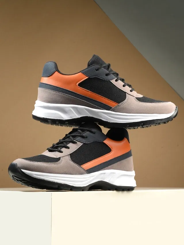 Sports Shoes for Men (Black & Grey, 7)