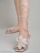 Shoetopia Girls Solid Flat Sandals Cream Size 6
