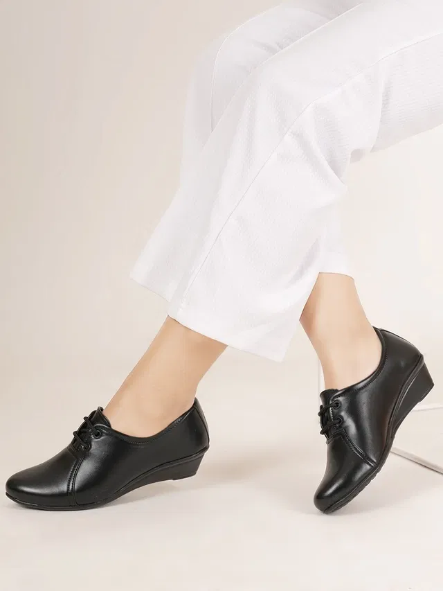 Formal Shoes for Women (Black, 3)