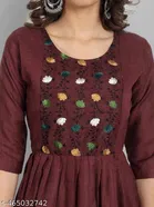 Botanical Embroidered Maternity Kurti 