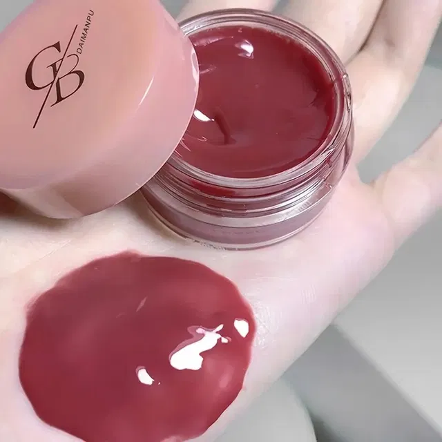 Gegebear Lip Balm for Women (Maroon)