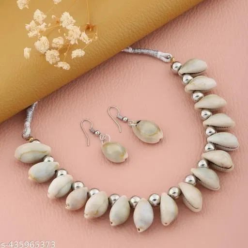 Kodi Necklace Set