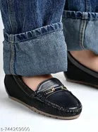Shoetopia Girls Casual Shoes Black 