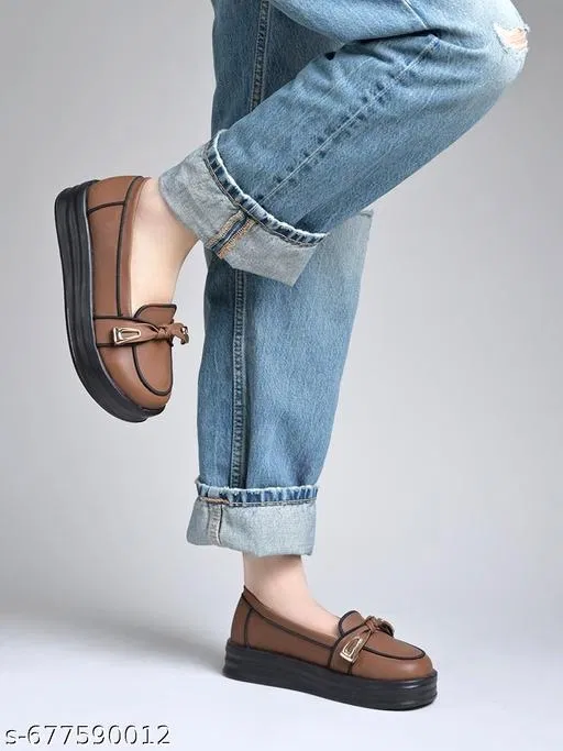 Shoetopia Loafers (Brown, IND-5)