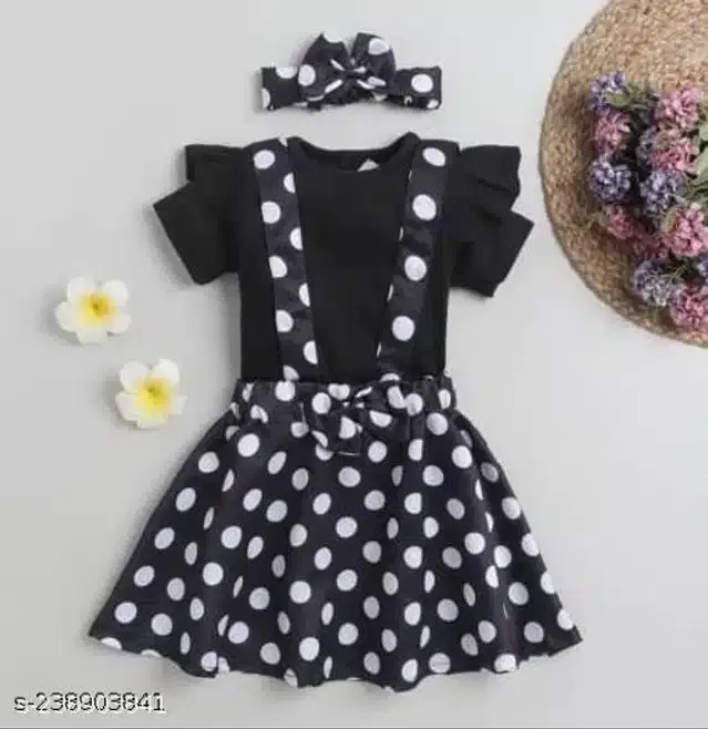 Crepe Half Sleeves Top & Bottom with Headband Clothing Set for Girls (Black & White, 18-24 Months)