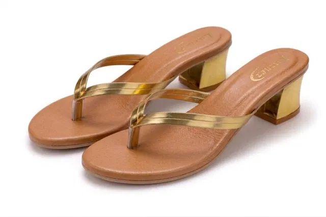 Solid Block Sandals for Women (Brown, 7)