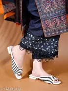 Shoetopia Flat White Embellished Size 5.0