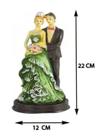 Polyresin Loving Couple Showpiece 
