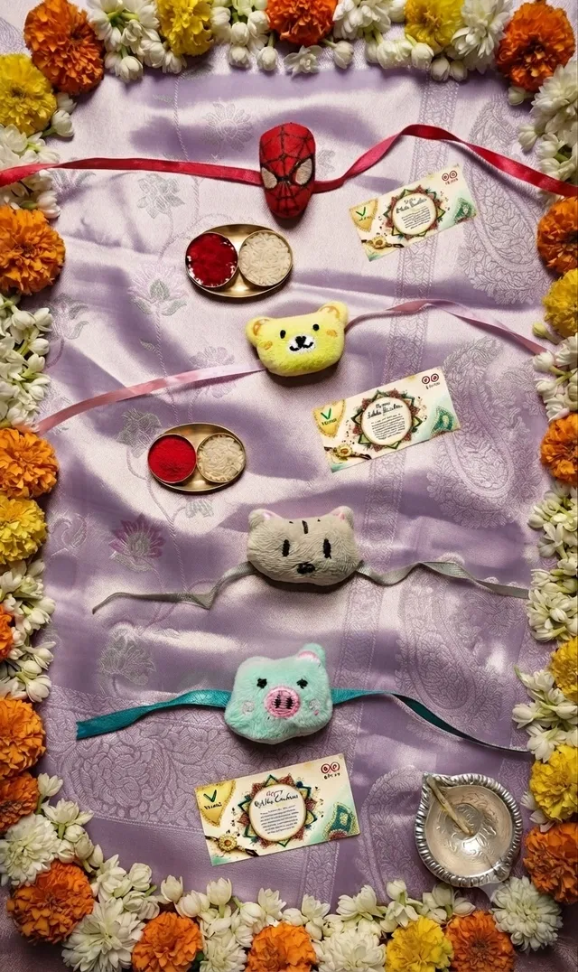 Fabric Rakhi, Pack of 4 (Multicolor, Free)