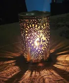 Metal Decorative Electric Moroccan-Style Oil Burner with Oil 