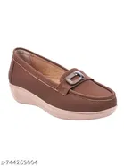 Shoetopia Girls Casual Shoes Brown 