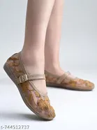 Shoetopia Brown Ballerinas 