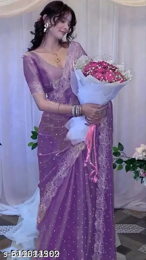 Jimmy Choo Solid Saree For Women, Lavender