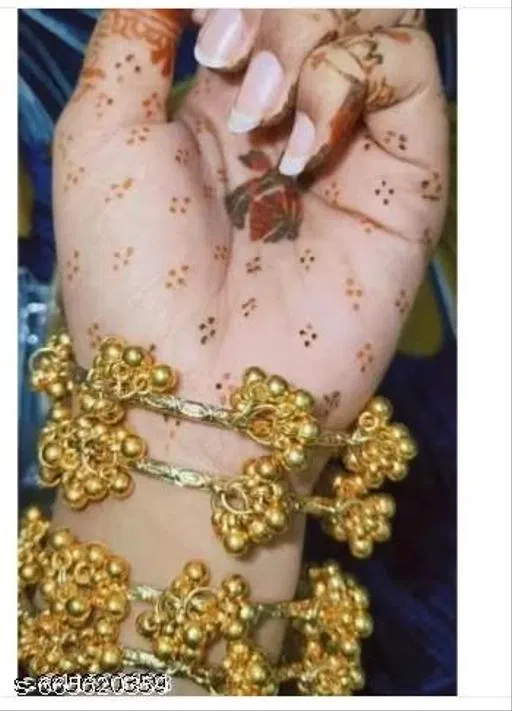 Samridhi Viral Golden Ghungroo Bangle Set – Pack of 4 | Trending Traditional Bangles for Women & Girls | Wedding & Festival Jewellery