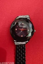 Metal Strap Analog Watch for Women 