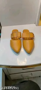 Flats for Women 