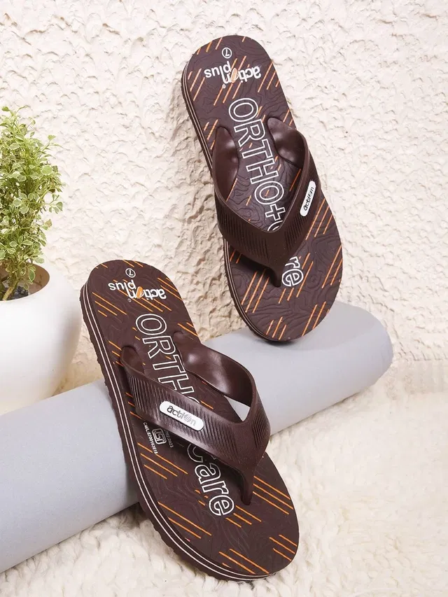 action Casual Flip Flops for Men (Brown, 8)
