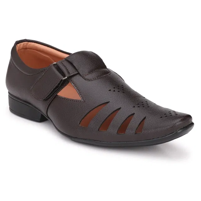 Sandals for Men (Brown, 9)