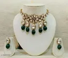 Trendy Kundan Choker Jewellery Set for Women, Green