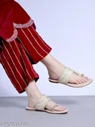 Shoetopia Solid Flat Sandals - Cream 