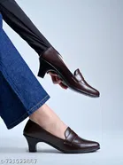 Shoetopia Solid Heel Sandals 