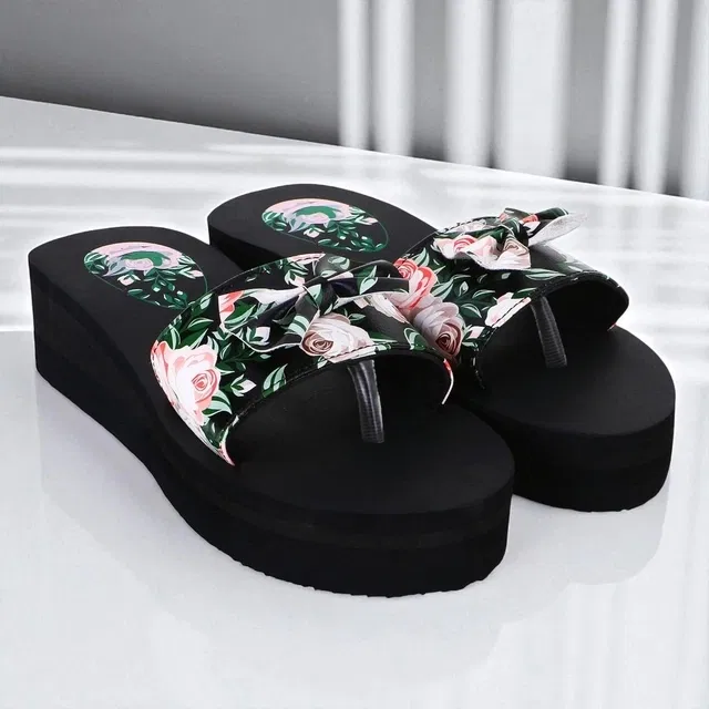 Stylish Slippers for Women with Floral Bow (Black, 4)