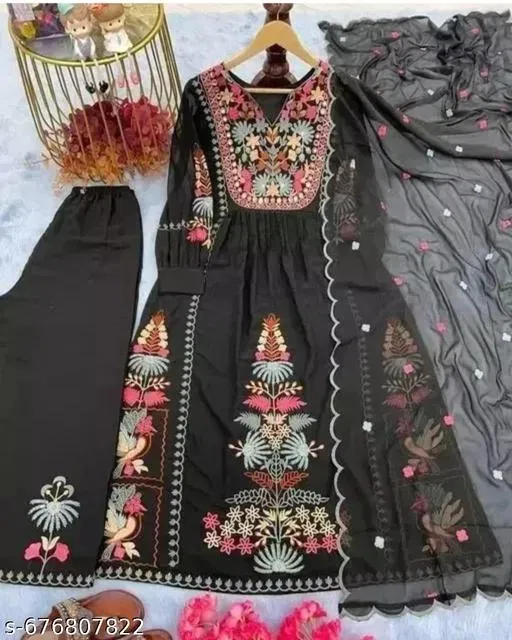 Georgette Embroidered Kurta & Paint & Dupatta Set For Womens, Black (M)