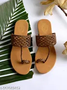 Shoetopia Girls Flat Sandals Brown Size 7.0