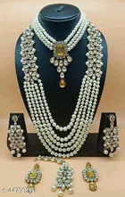 Diva Stylish Alloy & Pearl Women's Jewellery Set