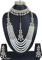 Trendy Women Jewellery Set
